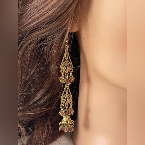 Vintage Jewelry - Vintage gold tone chandelier earrings